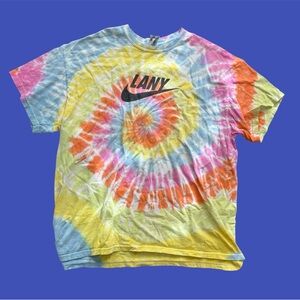 Lany tee